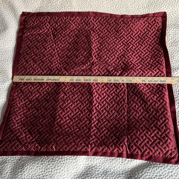 Pillow Shams & Queen Bedskirt -Martha Stewart Collection Embroidered Satin - 4pc - Picture 3 of 8